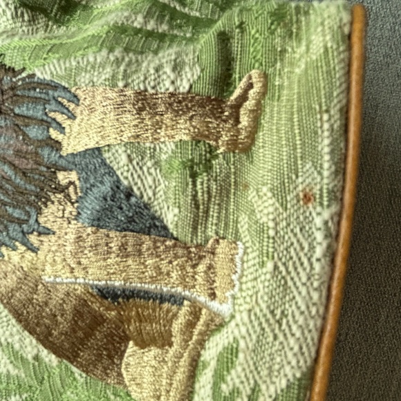 Bueno Bag, NWT, embroidered lion, tropical, jungle, handbag, eclectic - Picture 11 of 11